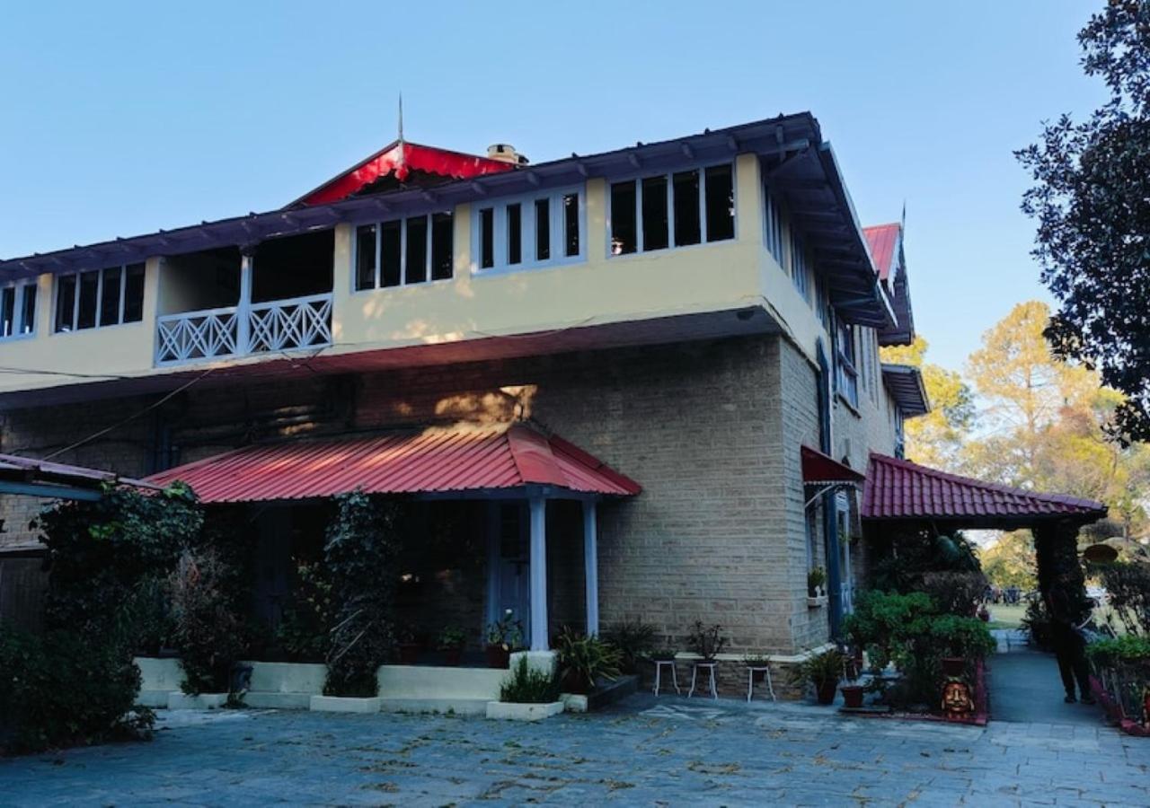 Chevron Rosemount Hotel Ranikhet Ngoại thất bức ảnh