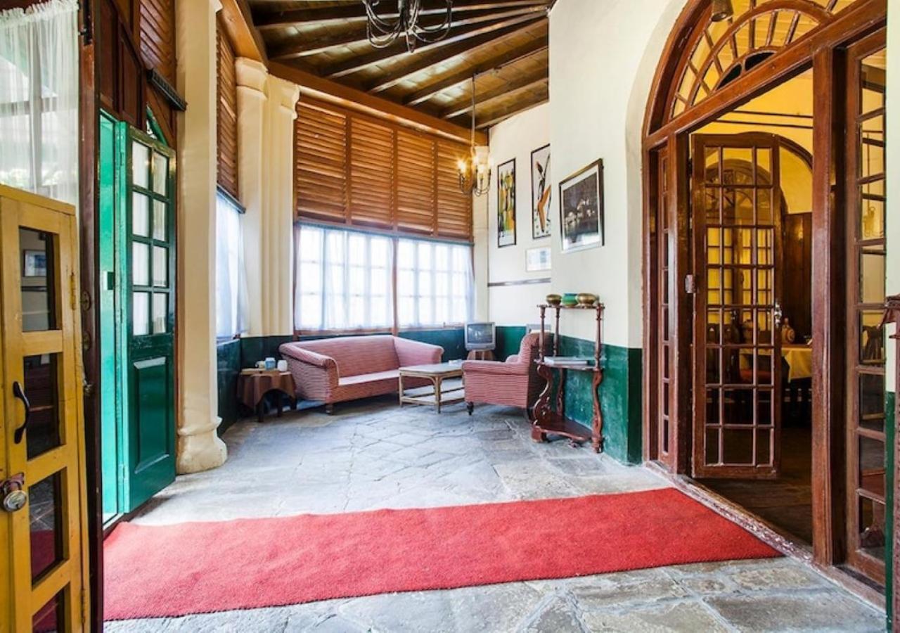 Chevron Rosemount Hotel Ranikhet Ngoại thất bức ảnh