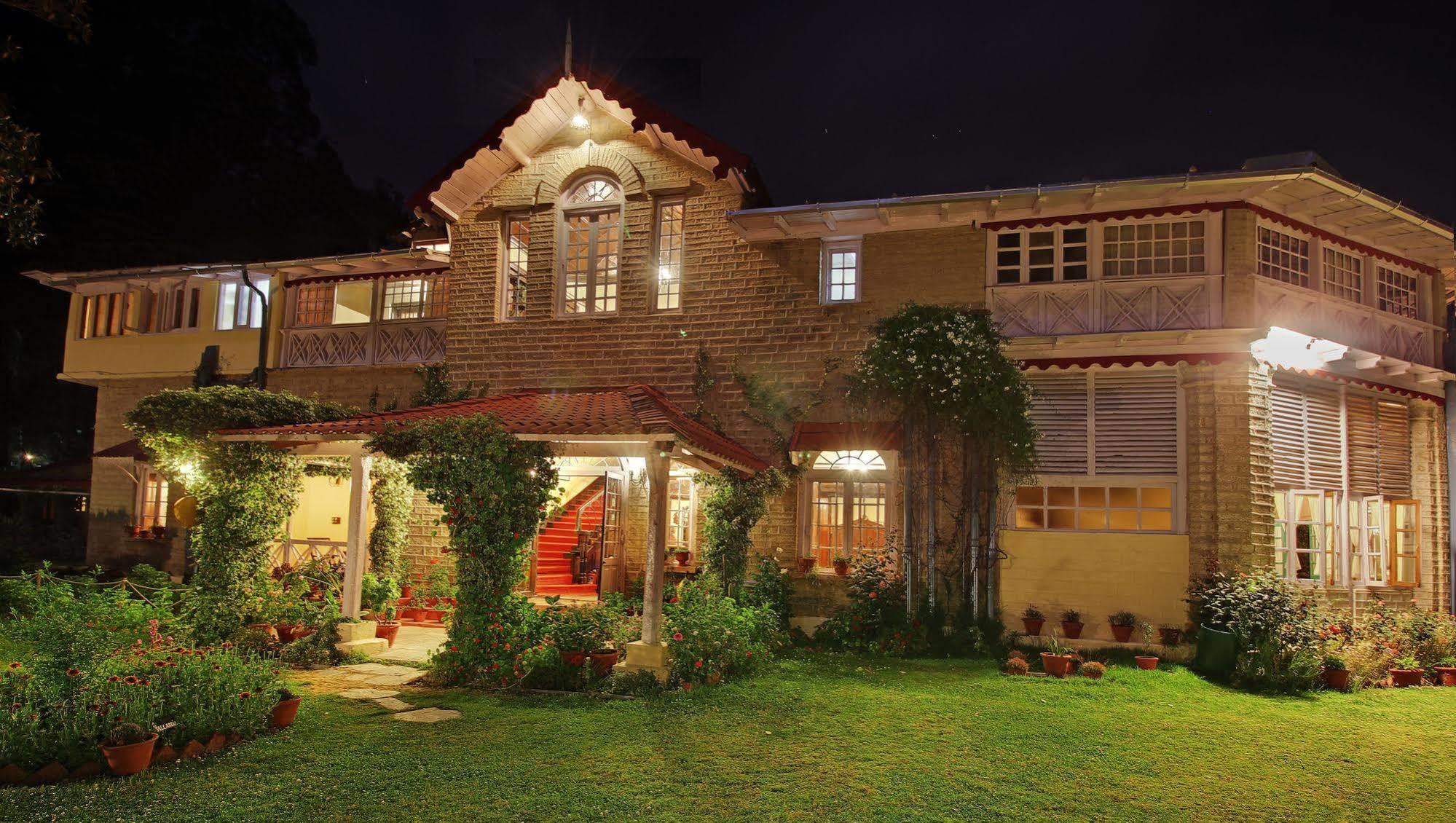 Chevron Rosemount Hotel Ranikhet Ngoại thất bức ảnh